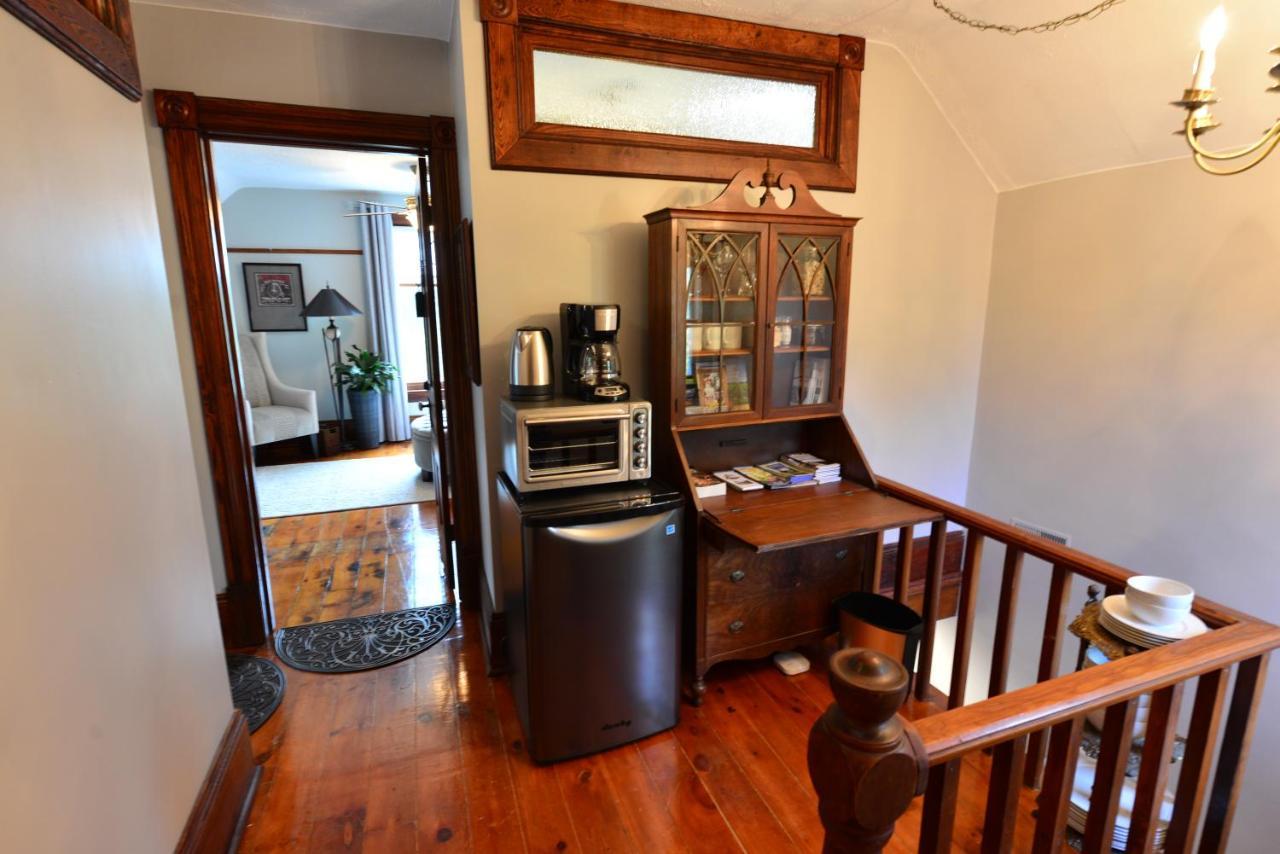 The Walnut Grove Bnb Harrow Ngoại thất bức ảnh