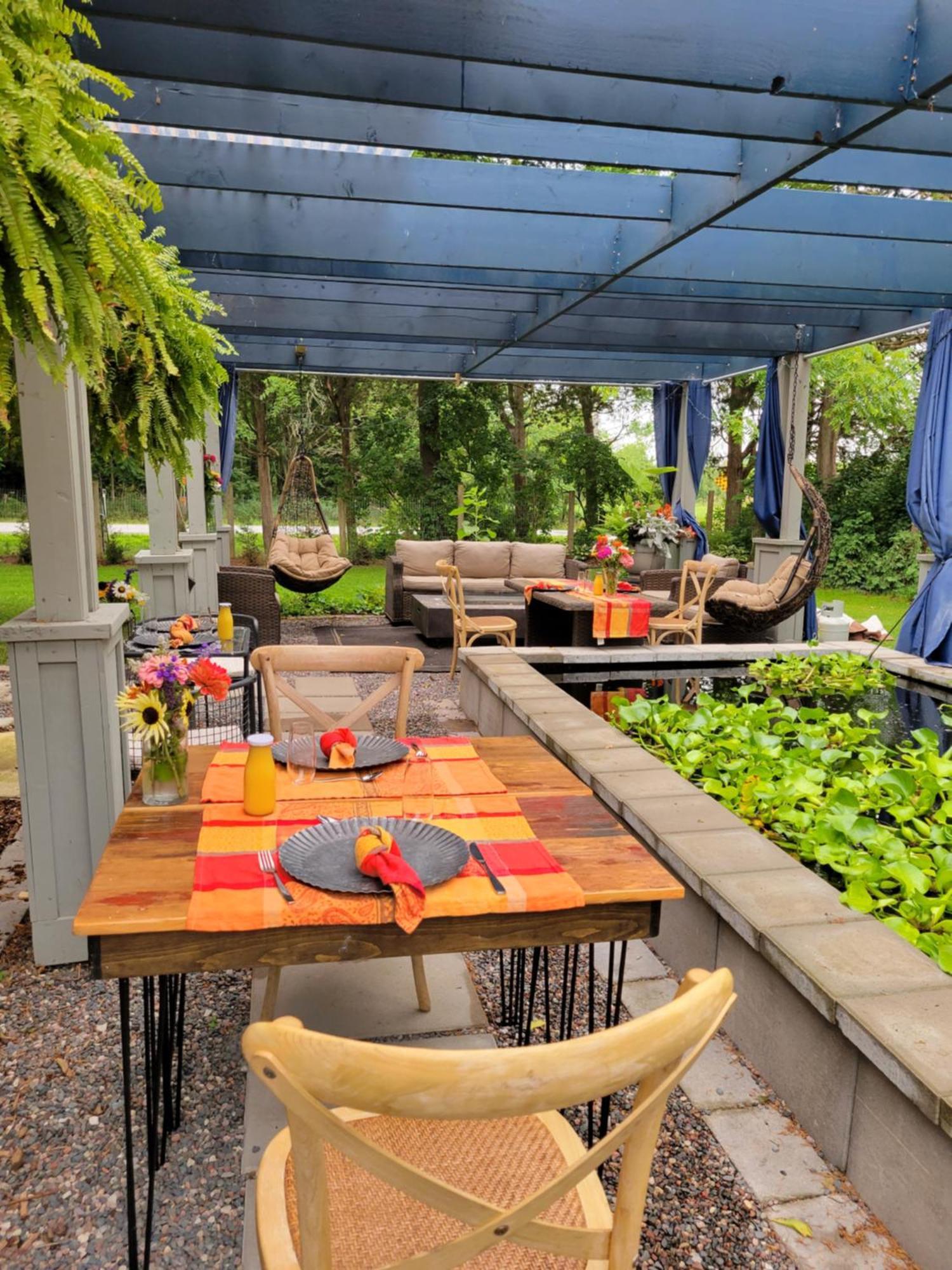 The Walnut Grove Bnb Harrow Ngoại thất bức ảnh